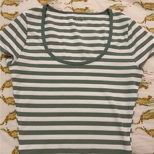 Hollister Women's Striped Tee in Green and White